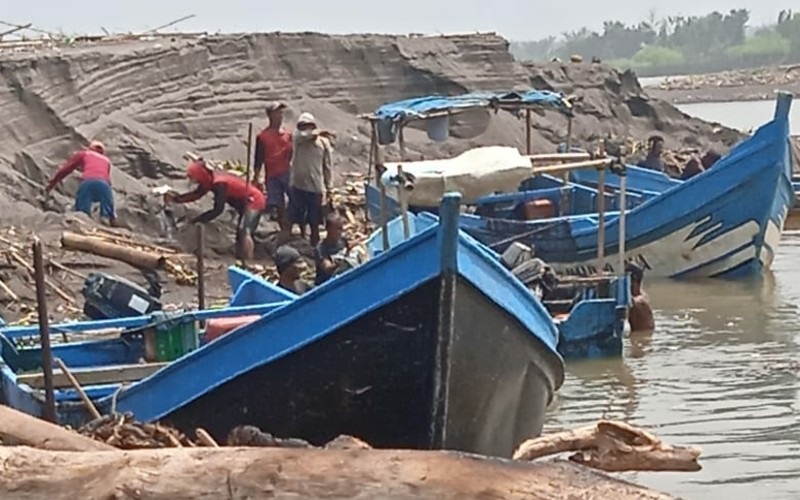 Nasib Izin Ekspor Pasir Laut di Ujung Tanduk