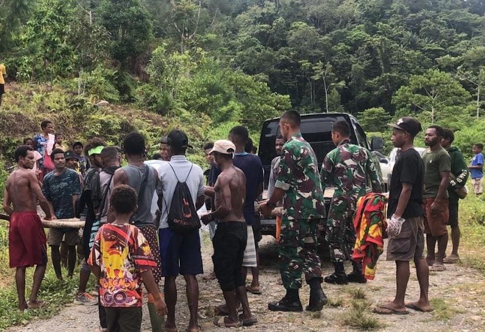   Kode Bocor! Turun Gunung Mau Ambil   Logistik, Anggota KKB Meregang Nyawa