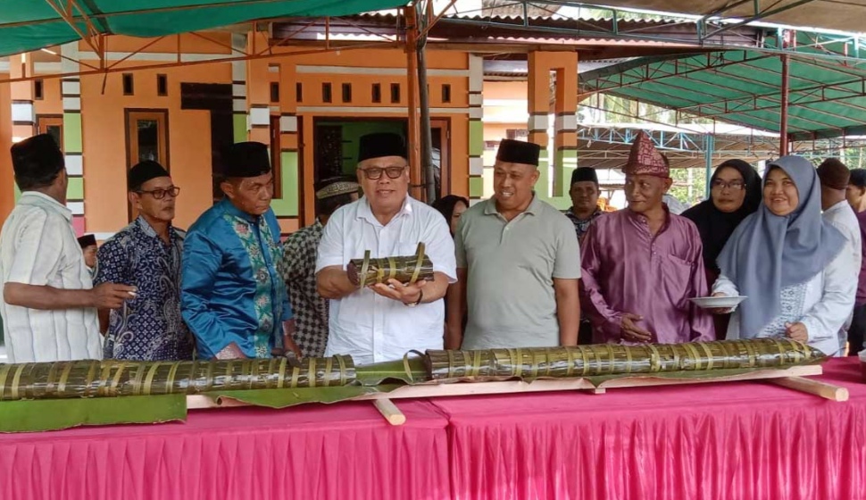 Maras Taun Aik Membalun Dijaga, Wabup Beltim Ajak Warga Lestarikan Tradisi