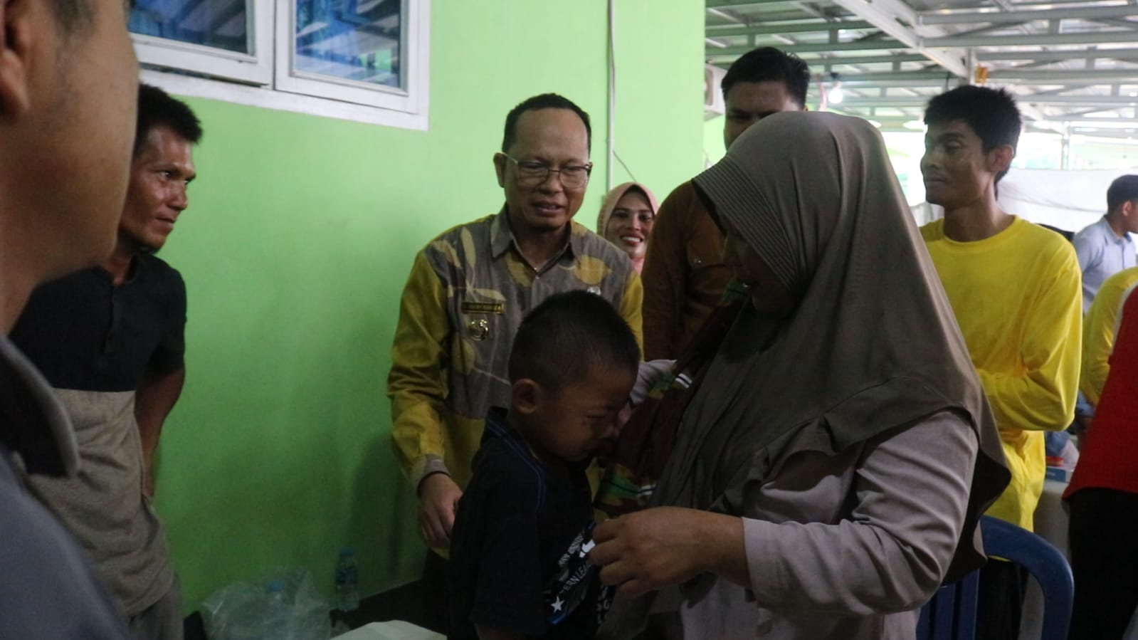 60 anak di Kecamatan Lubuk Besar Ikuti Sunat Massal Danau Pading II