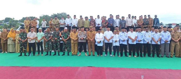 Doa Bersama di Kolong Minyak, Simbol Persatuan Umat di Belitung Timur