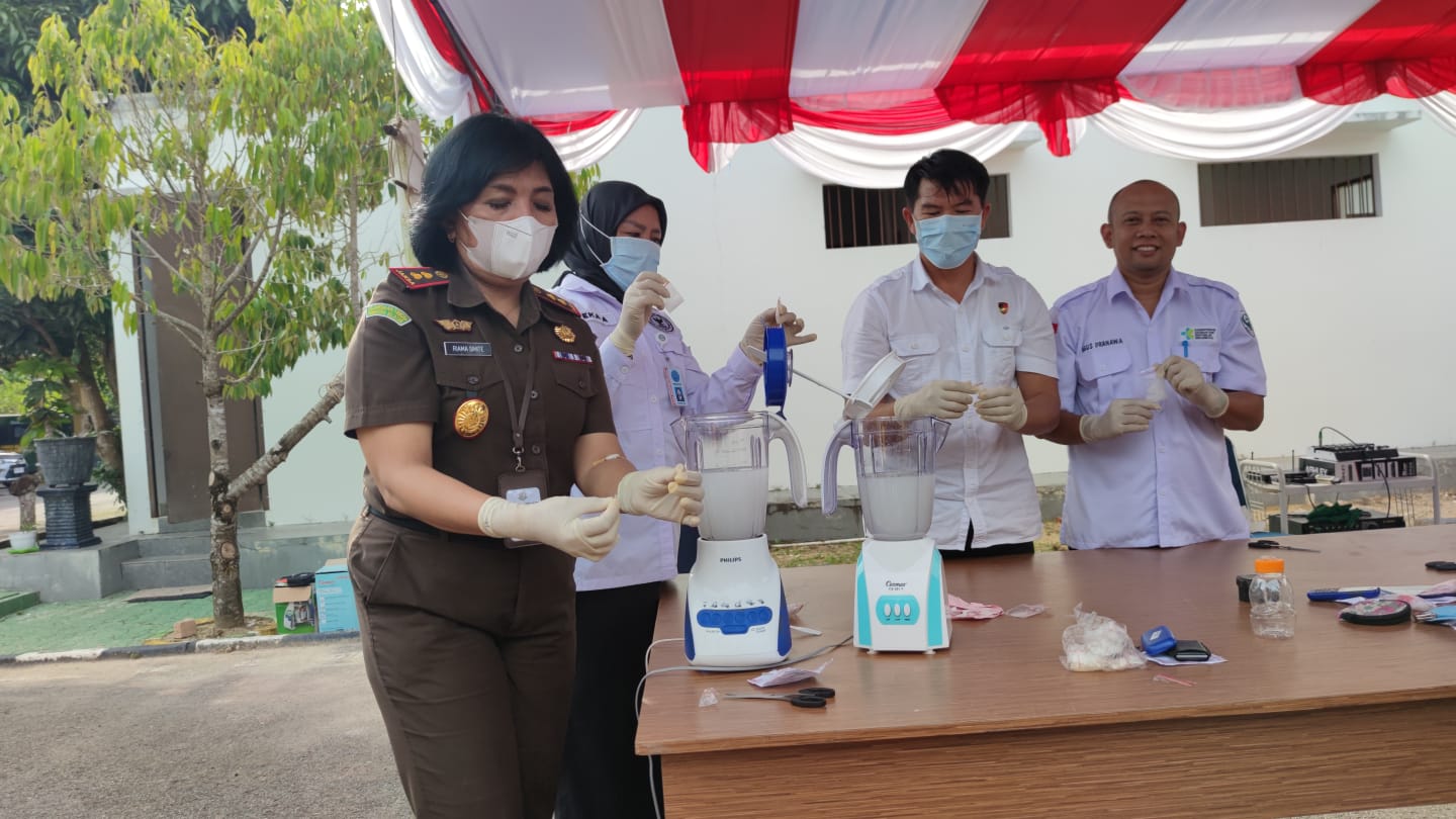 Rangkaian Hari Bakti Adhayaksa 2023, Kejari Basel Gelar Sholat Ied Hingga Kurban