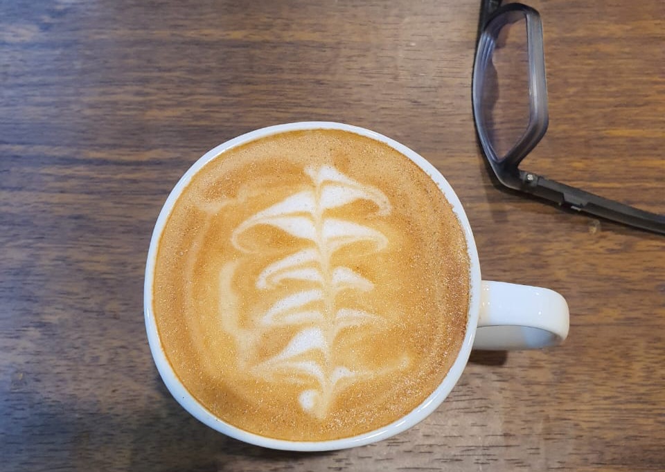 Kamu Sering BAB Setelah Minum Kopi, Mungkin Karena Ini