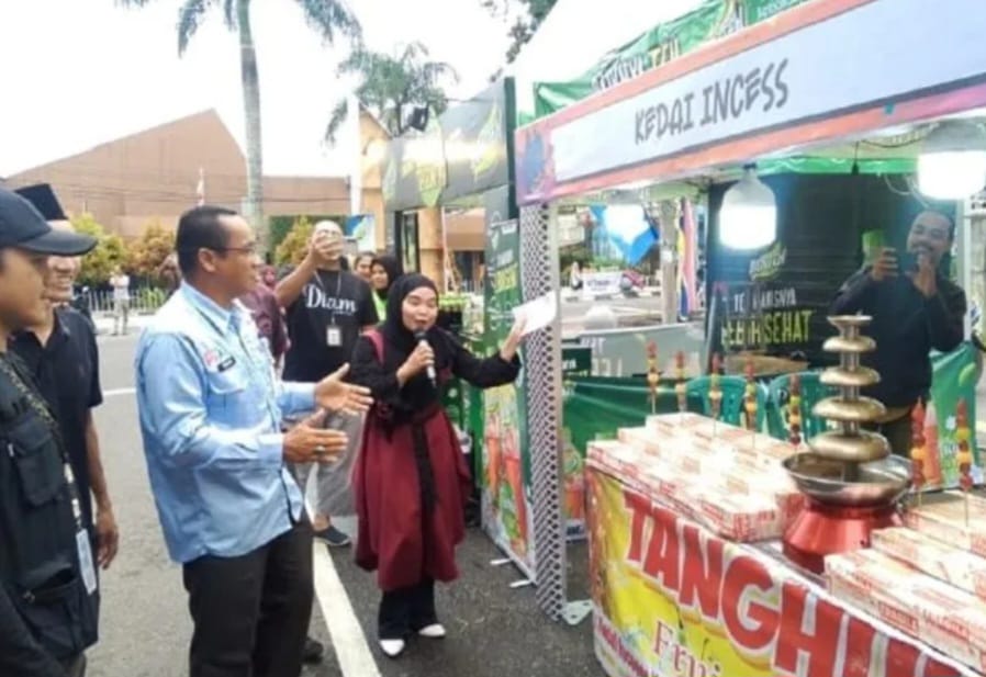 Tumbuhkan Ekonomi Daerah, Pemkot Pangkalpinang Dukung Bazar UMKM