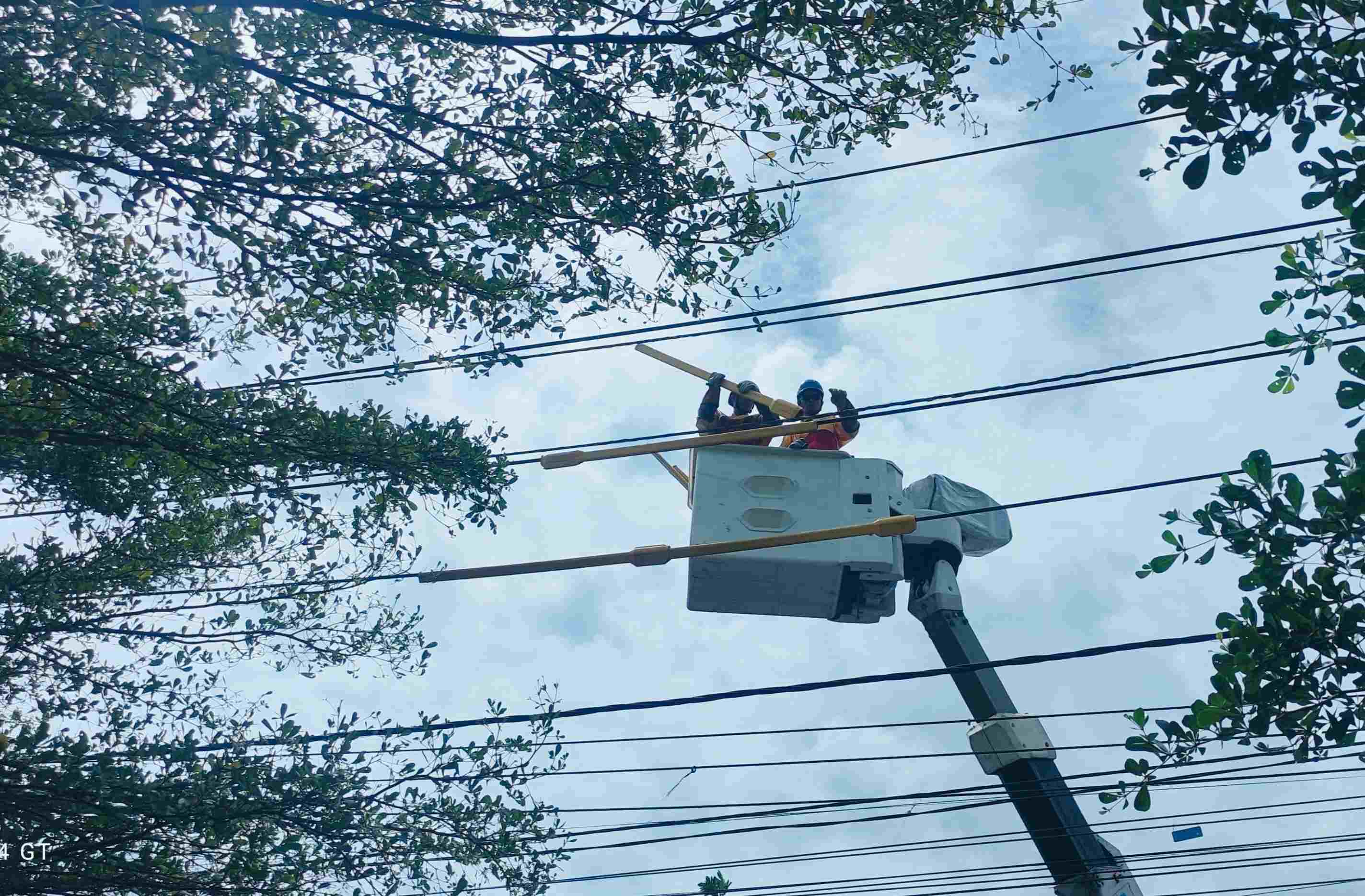 Jelang Siaga Kelistrikan Idul Adha, Tim PDKB PLN UP3 Bangka Tingkatkan Keandalan Kelistrikan