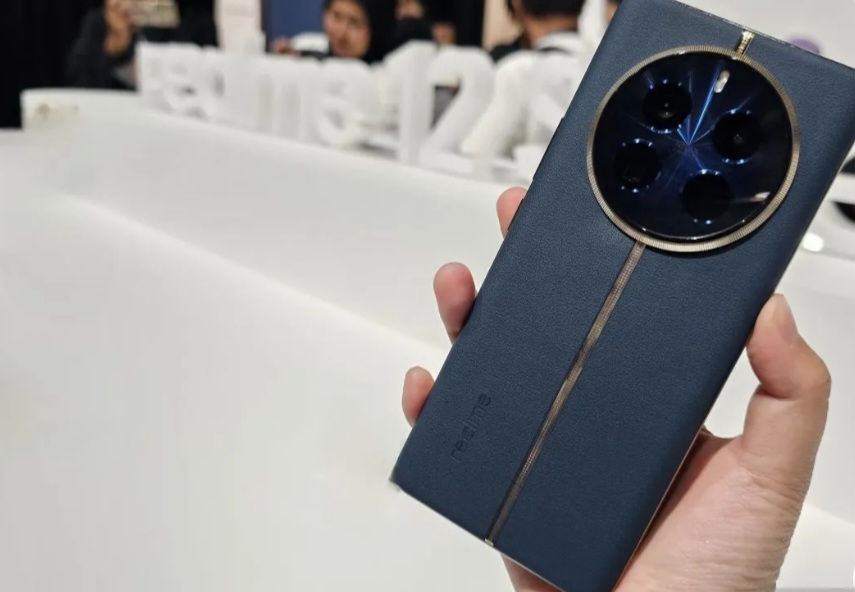 Punya Lensa Periskop, Segini Harga Realme 12 Pro+ 5G