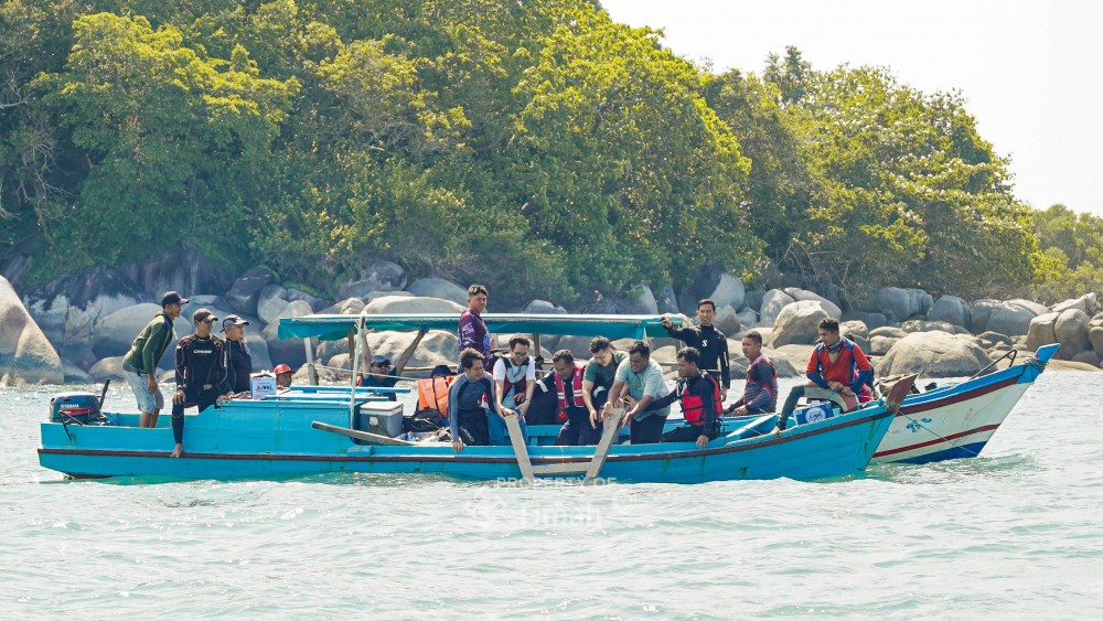 PT Timah Kembali Tenggelamkan Coral Garden di Perairan Pulau Putri