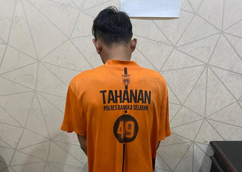 Digerebek Polisi, Petani di Rias Buang Barang Bukti Sabu