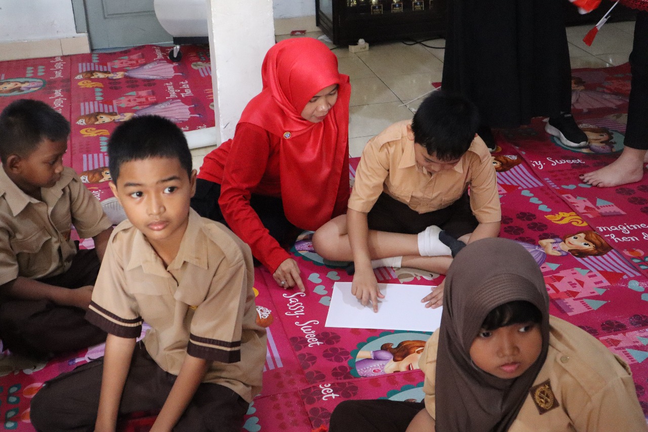 Semarak HUT ke-80 RI, DWP Kemenag Babel Tebar Kebahagiaan di SLB YPAC Pangkalpinang