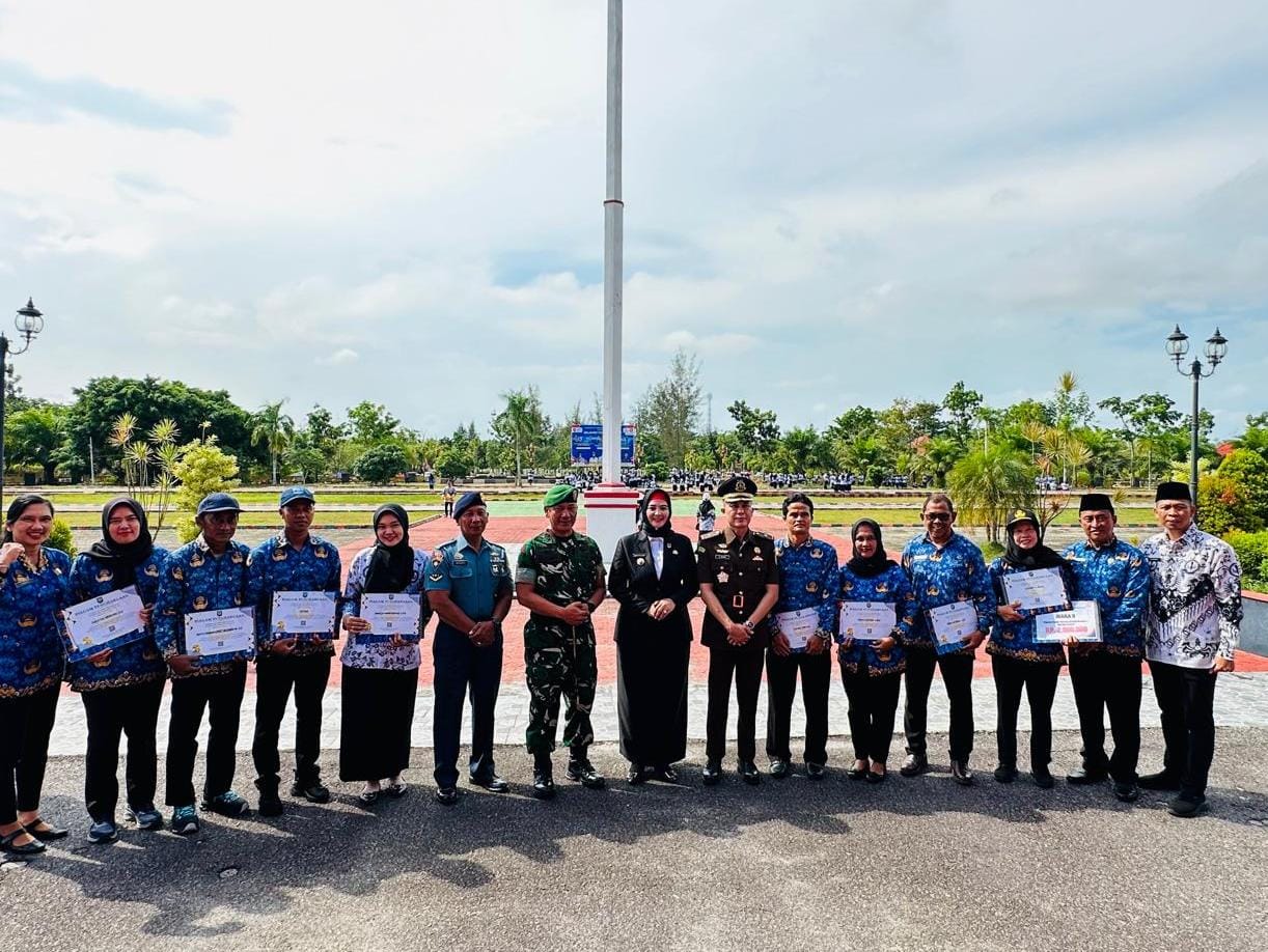 Upacara HUT PGRI, Korpri dan Guru, Debby Sampaikan Hal Ini 