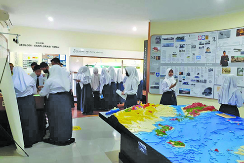 Siswa SMPN 1 Pangkalan Baru Belajar Sejarah Timah Ke Museum Timah Indonesia PGK