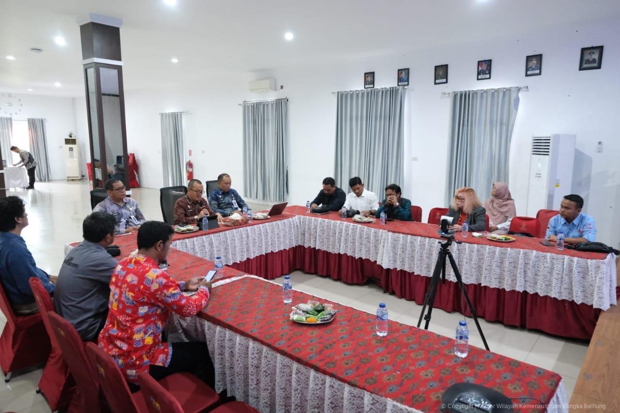 Kanwil Kemenkum Babel Gelar Analisis dan Evaluasi Bersama 10 OBH