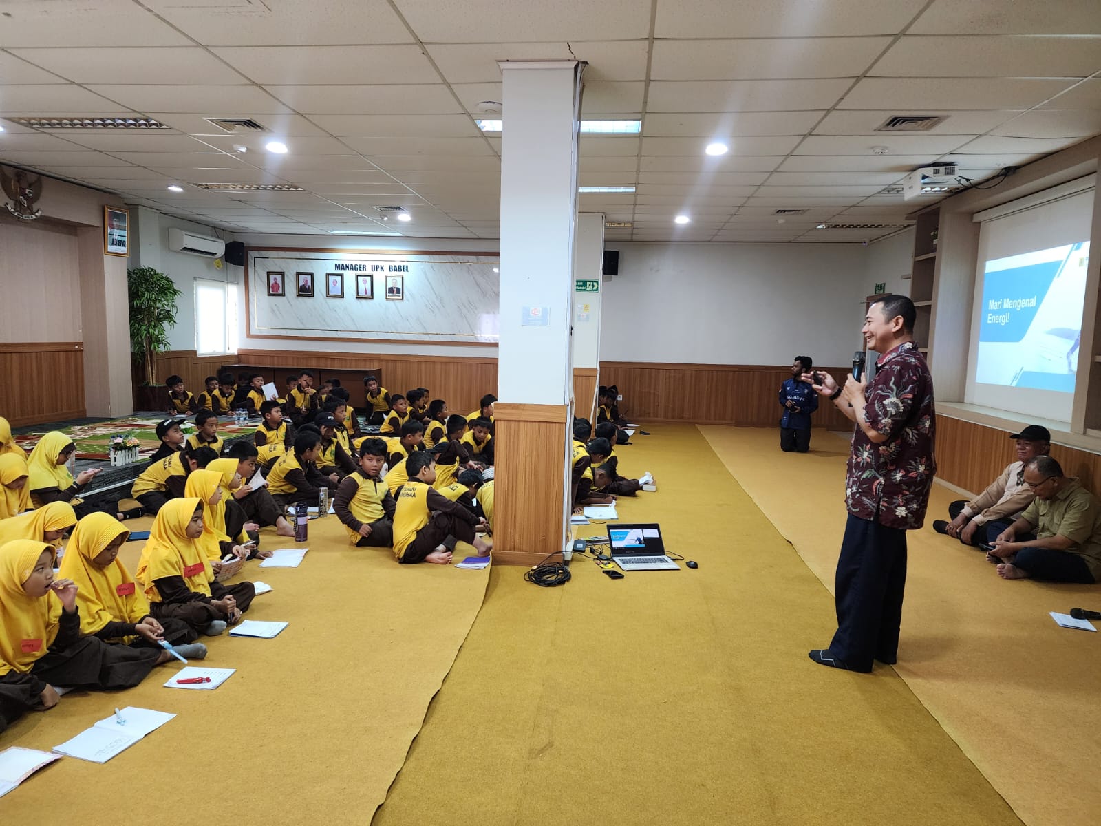 PLN untuk Rakyat: PLN UPK Babel Ajak Siswa Kenali Proses Kerja PLTU Air Anyir