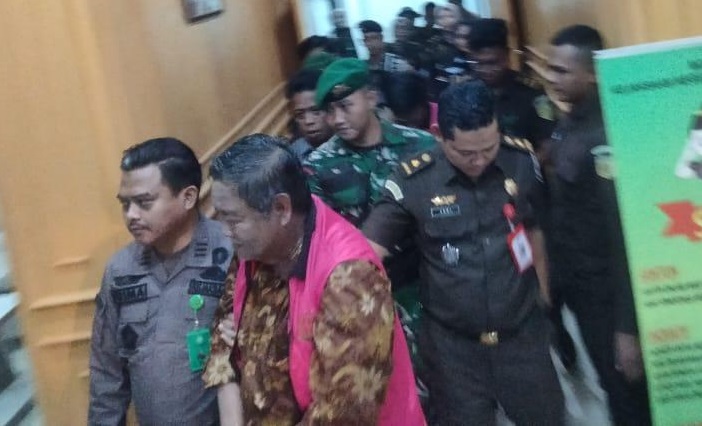 Kejari Tahan Mantan Bupati Basel, Justiar Noer 