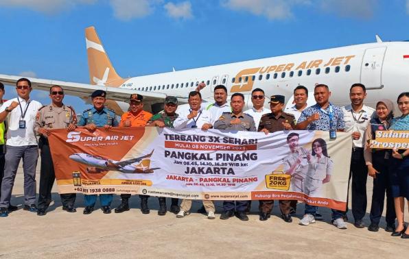 Super Air Jet Landing di Babel, Harga Tiket Pesawat Mulai Turun Segini