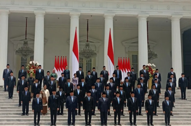 48 Menteri dan 5 Pejabat Kabinet Merah Putih Dilantik Presiden Prabowo