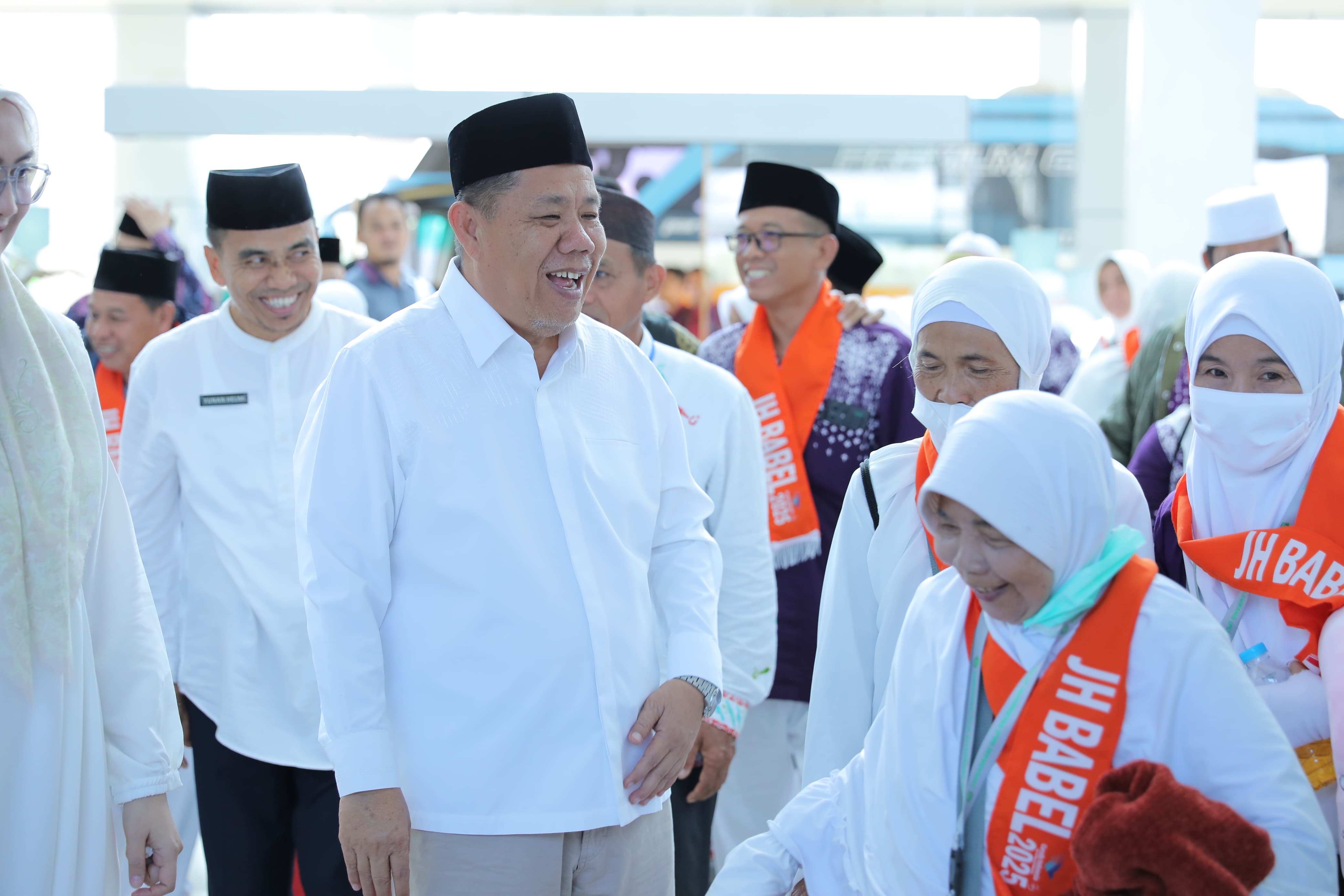 Lepas Jemaah Haji Babel, Gubernur Titip Doa untuk Provinsi