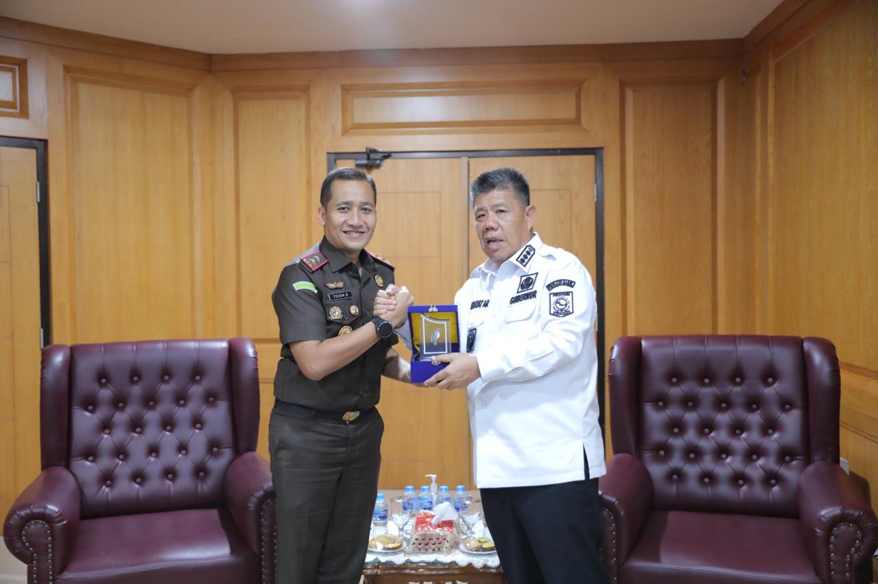 Gubernur Hidayat Minta Kejati Lakukan Pendampingan dan Pengawasan Pembangunan Daerah