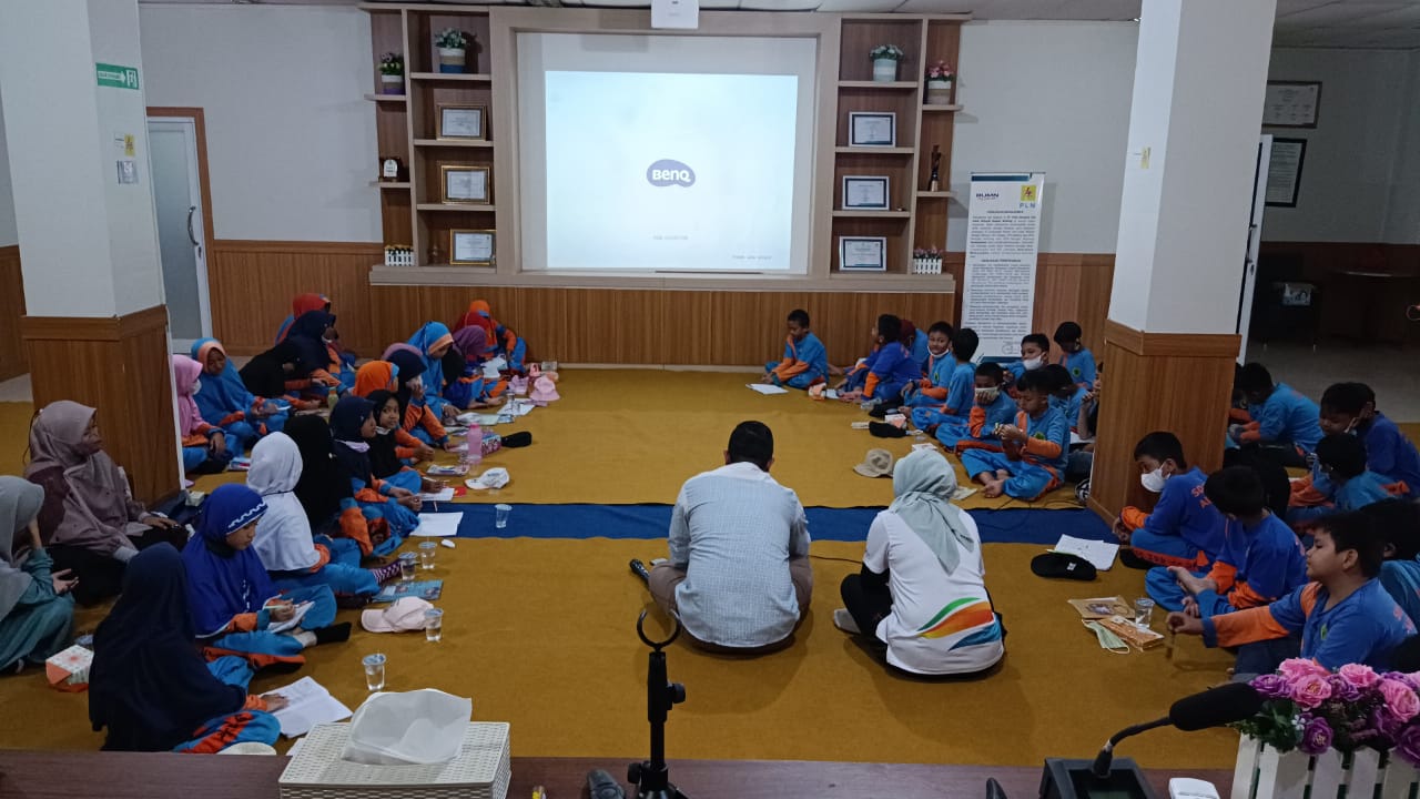 Siswa Kelas 4 SD IT Qurani Adh-Dhuhaa PGK Gelar Outing Class ke PLTU Air Anyir