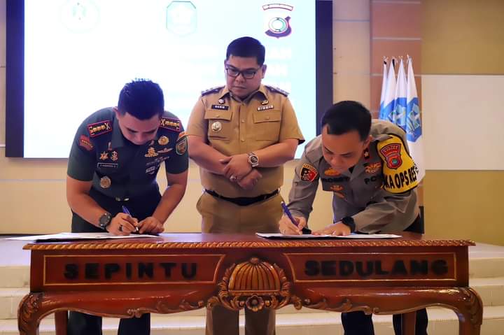 Dana Hibah Pengamanan Pilkada Bangka Diserahkan Kepada TNI Polri