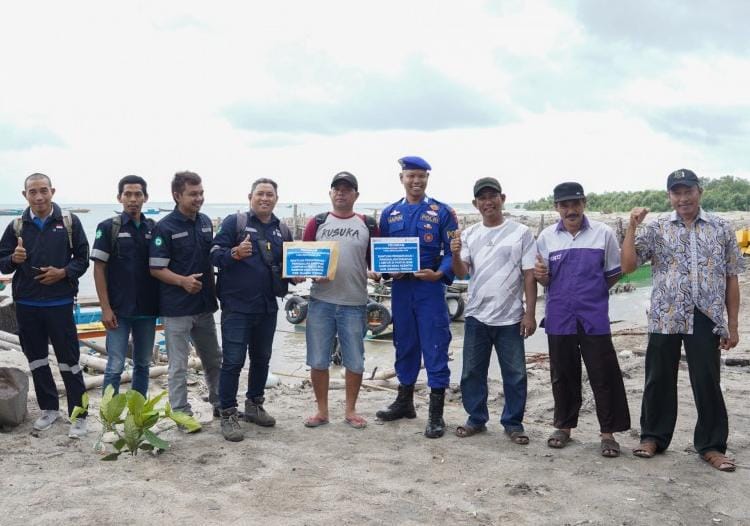 PT Timah Dukung Pembangunan Infrastruktur di Pantai BOM Baru Sampur