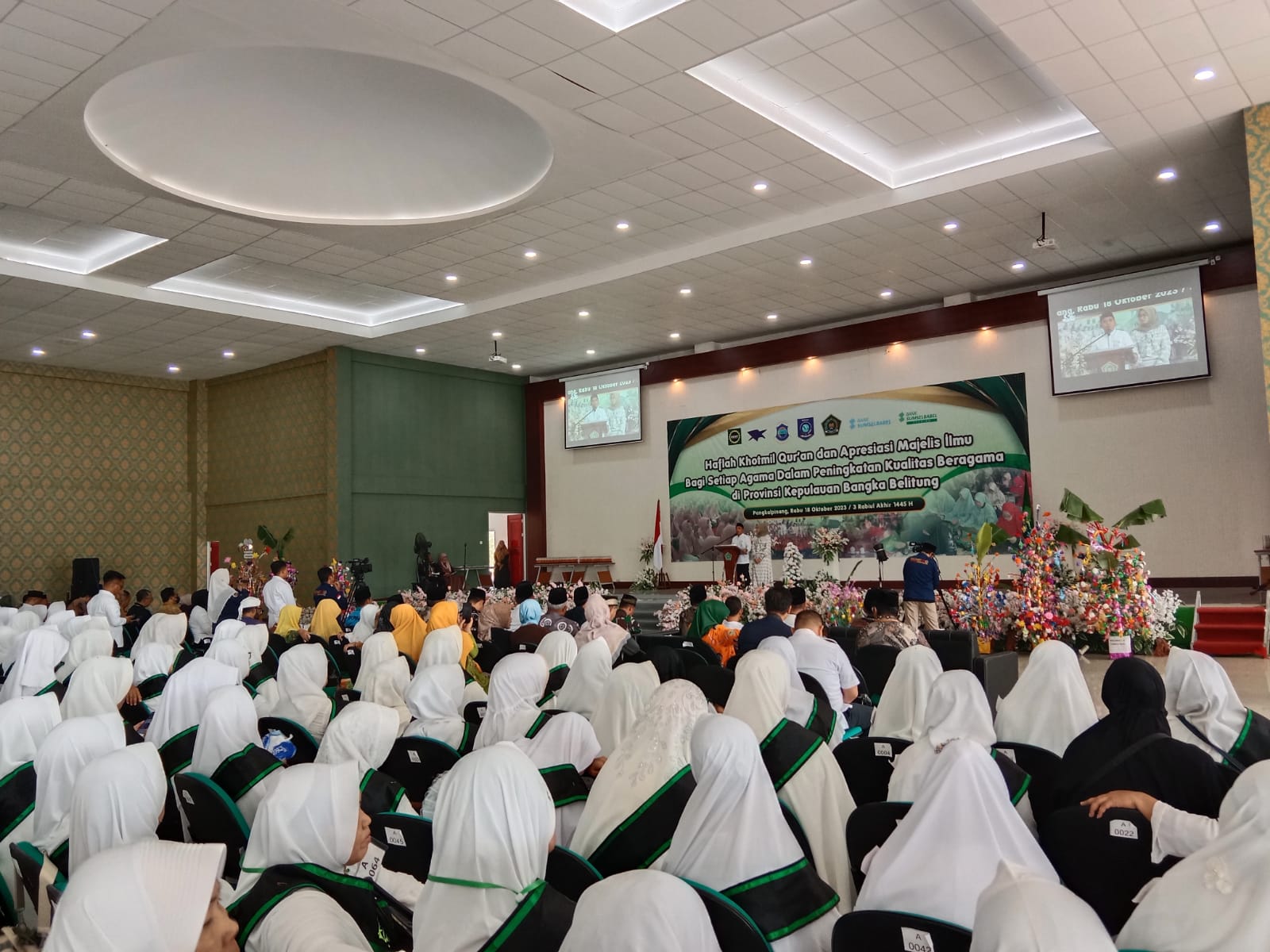 Wujud Nyata Toleransi, Enam Agama Wisuda Bareng, Wako Molen: Unik! Emak-emak Juga Bisa Diwisuda