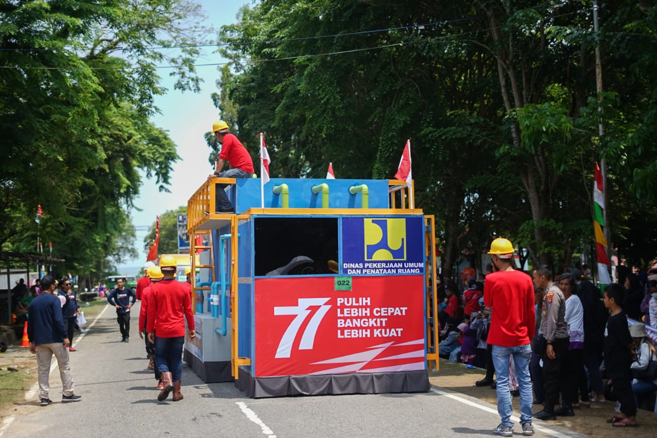 Berbagai Tema Diusung dalam Karnaval Babar