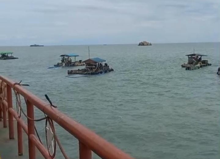 Diusir dari Wilayah KIP Mitra PT Timah, Pekerja Ponton TI Selam Malah Acungkan Parang