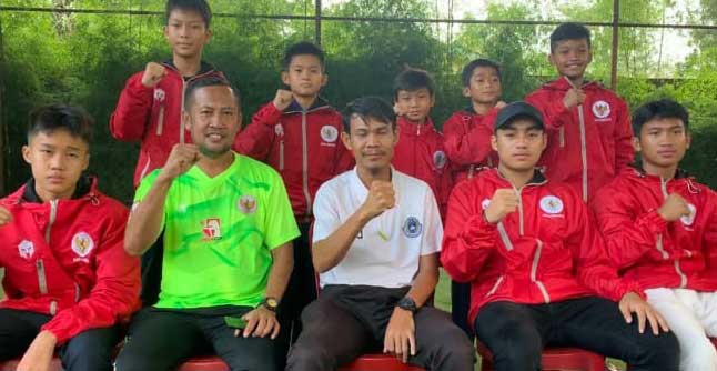 10 Anak Muda Babel Ikuti Turnamen Sepak Bola di Singapura
