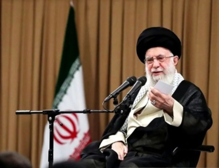Pemimpin Tertinggi Iran Ayatollah Ali Khamenei Tewas Kena Rudal Amerika Israel