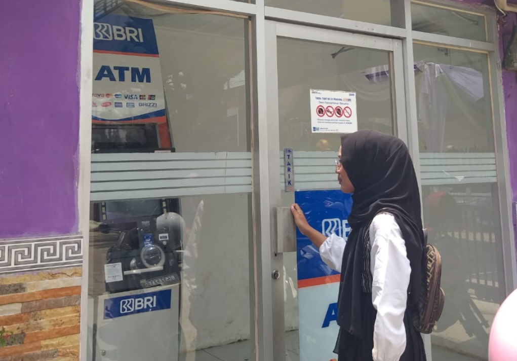 Bayar UKT Bisa Lewat ATM BRI dan BRImo, Mahasiswa Bisa Nikmati Kelebihan dan Keuntungannya 