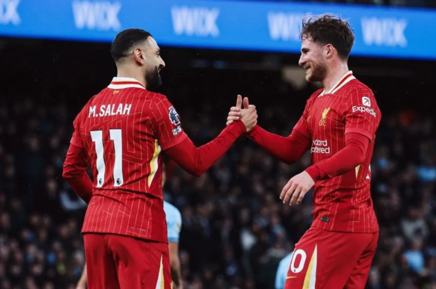 Salah Menggila, Hancurkan City, Liverpool Tinggalkan Arsenal 11 Poin