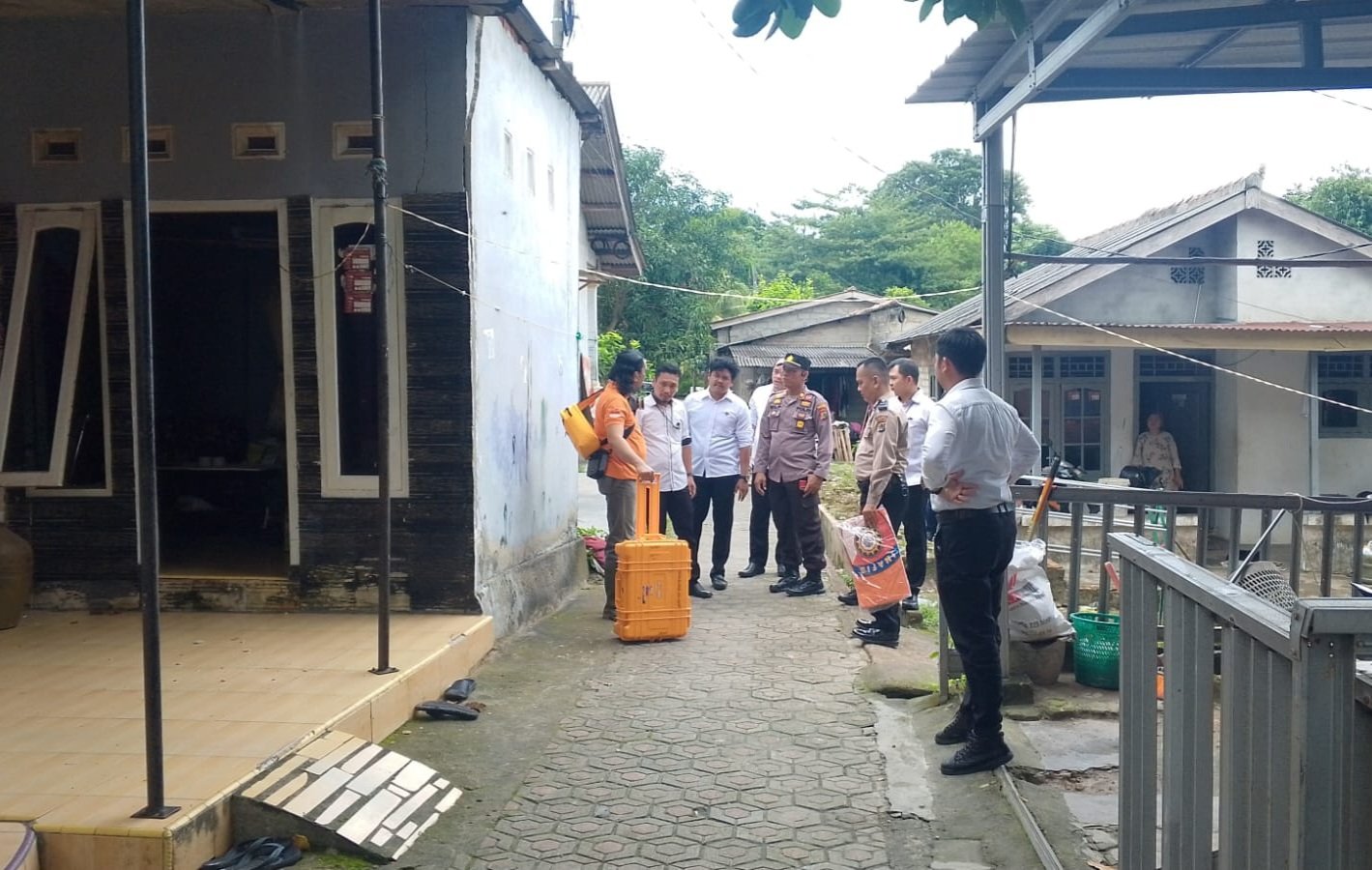 Bukit Merapin Geger, Ada Warganya Ditemukan Membusuk Dalam Kamar