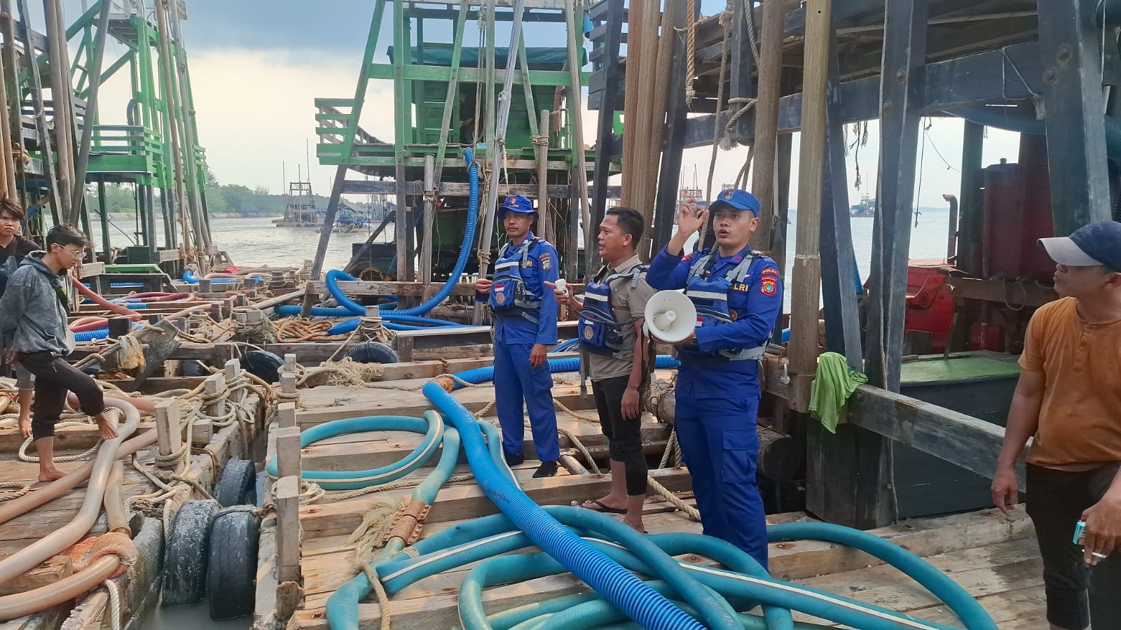 Tambang Timah Ilegal Di Belembang Dihentikan Polairud