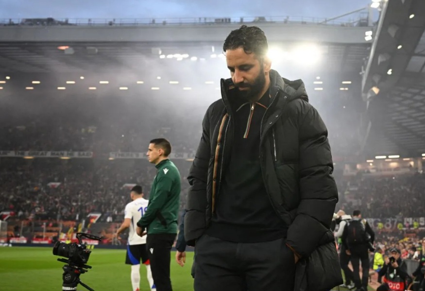 Peringkat Bawah Liga, Tak Lolos Eropa, Gagal Juara Liga Europa, Manager MU Siap Mundur
