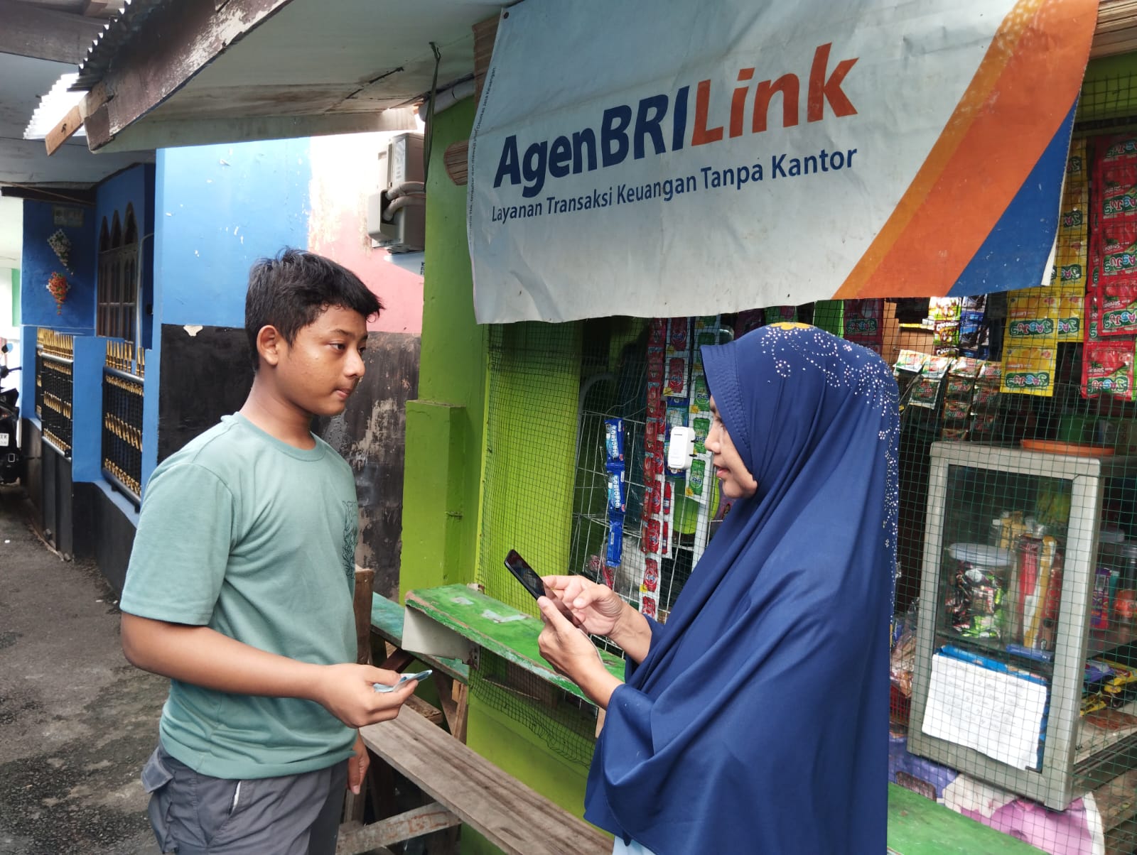 Tingkatkan Literasi Keuangan Masyarakat, AgenBRILink Ini Jadi Penyalur Kredit Ultra Mikro