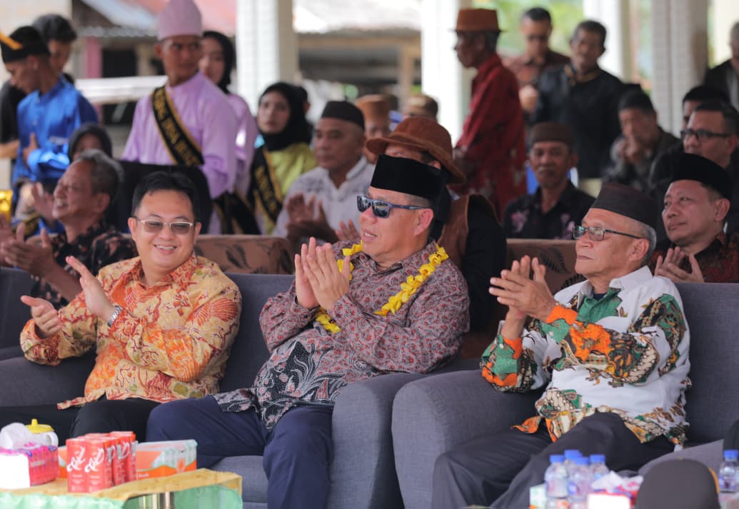 Membaur di Pesta Kapong Kundi, Gubernur Hidayat Arsani Ajak Masyarakat Lestarikan Tradisi