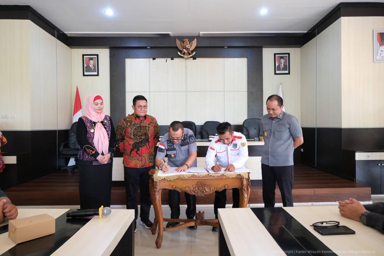 Perkuat Peran Paralegal Desa, Kanwil Kemenkum Babel dan APDESI Teken MoU Strategis