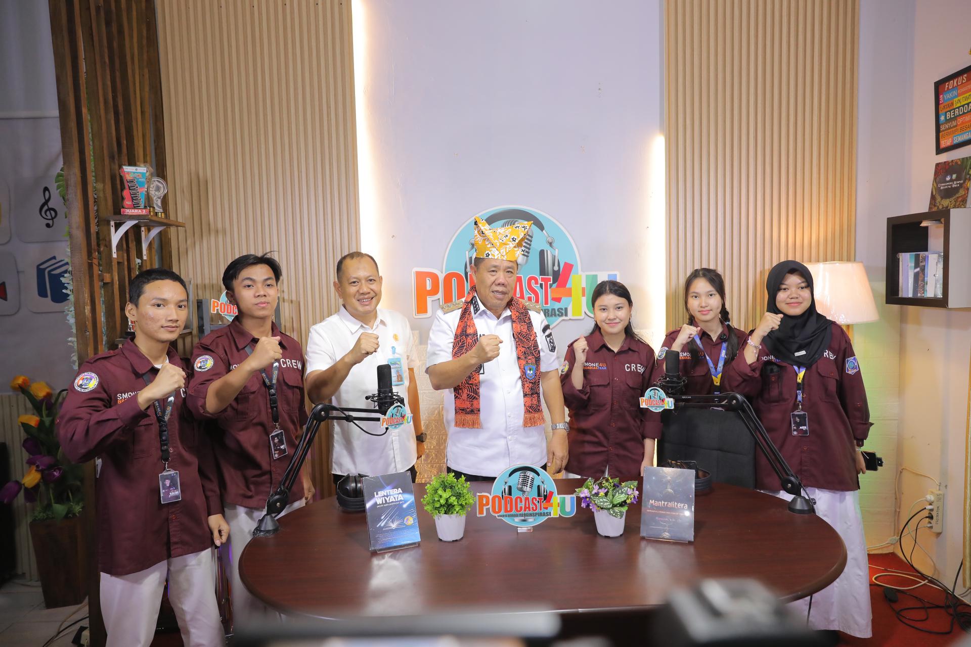 Komitmen Tingkatkan Kualitas Pendidikan di Babel, Gubernur Hidayat Sidak SMKN 1 dan SMAN 1 Manggar
