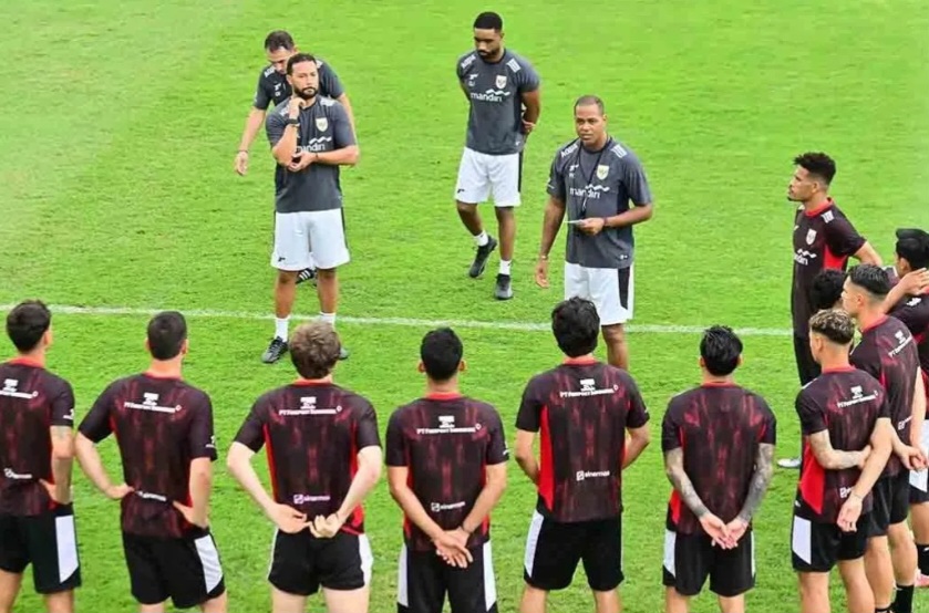 Dipecat PSSI, Ini Respon Patrick Kluivert