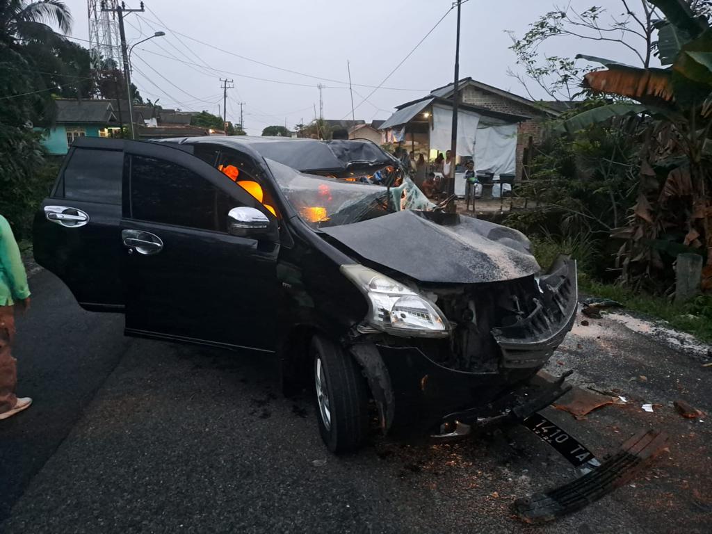 Tabrakan Avanza - Truk di Namang, Anggota Polresta Pangkalpinang Meninggal, Truk Kabur