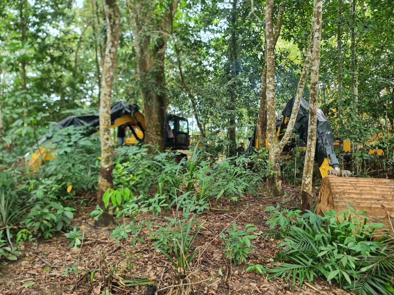 Tim Satgas PKH Sita Lagi 7 Excavator, Total Sitaan Jadi 39 Unit