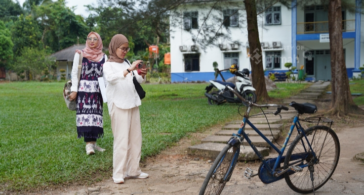 Raih Kesuksesan dari Beasiswa, Alumni Program Pemali Boarding School PT Timah Berbagi Kisah Inspiratif 