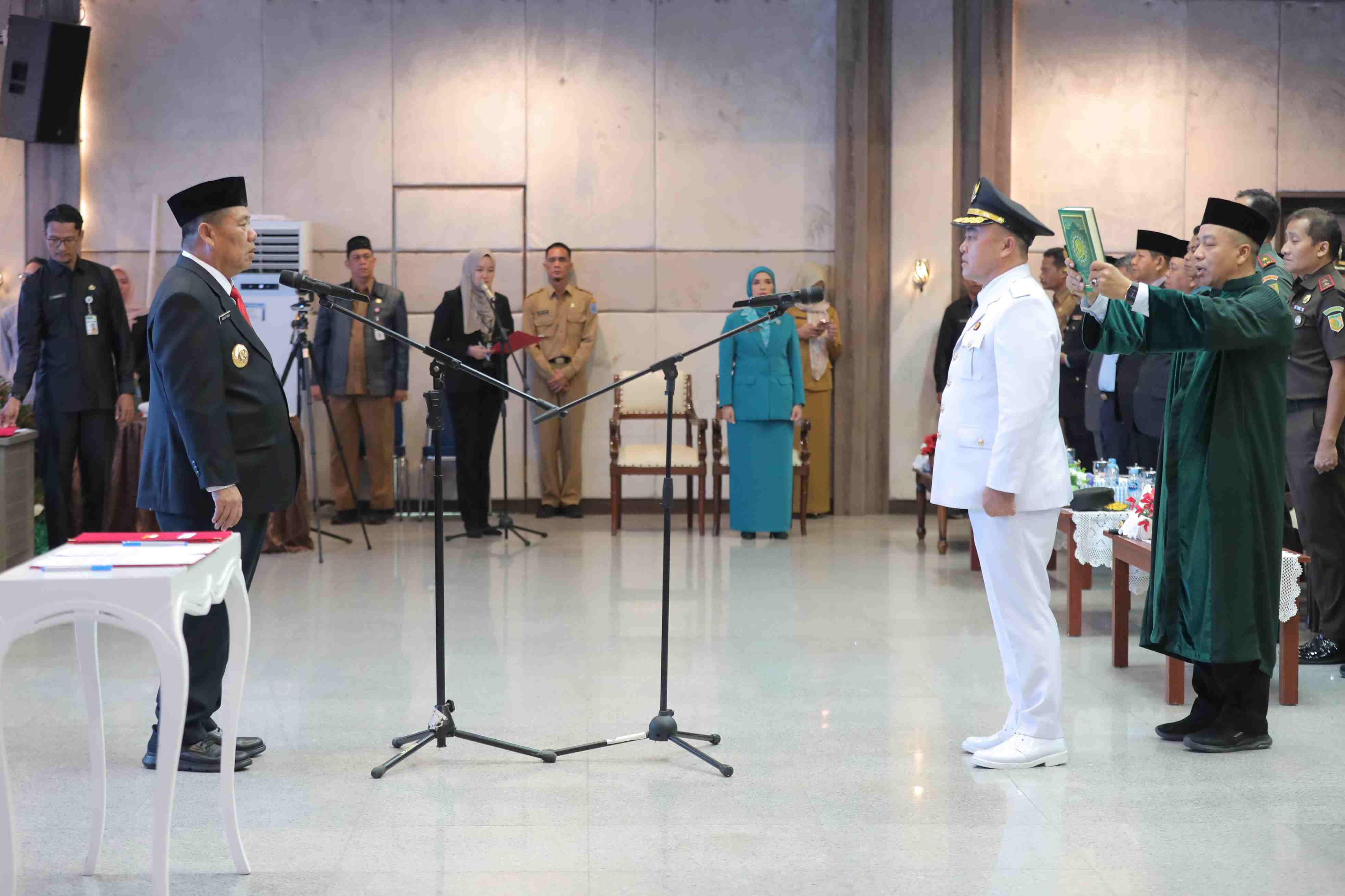 Pesan Gubernur Hidayat Kepada Pj. Bupati Bangka Jantani: Jangan Main Politik!