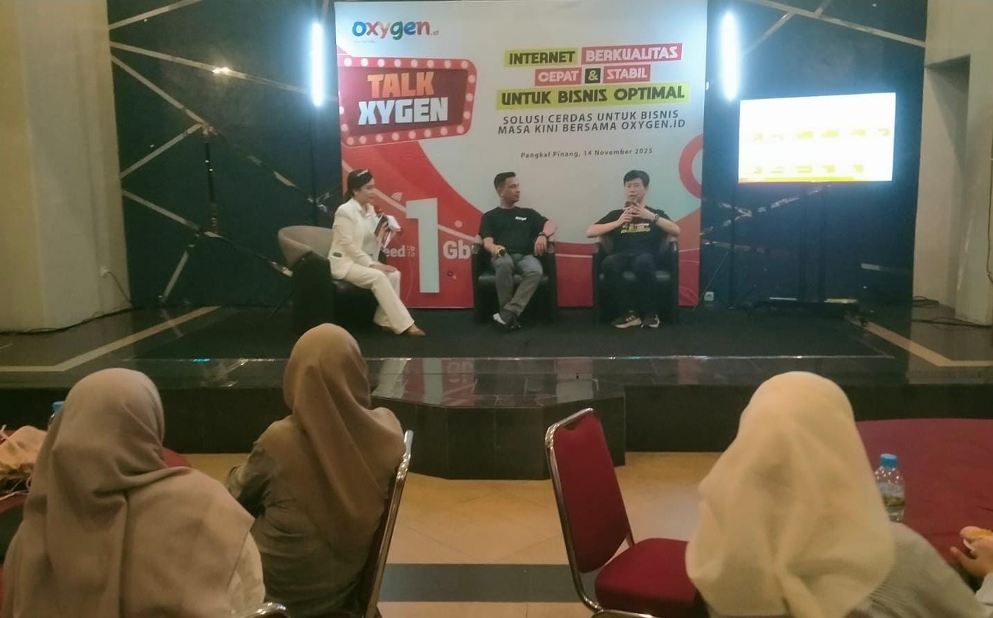 Oxygen.id Sapa Pelanggan Sungailiat dengan Talkxygen: Tawarkan Solusi Cerdas untuk Bisnis Masa Kini