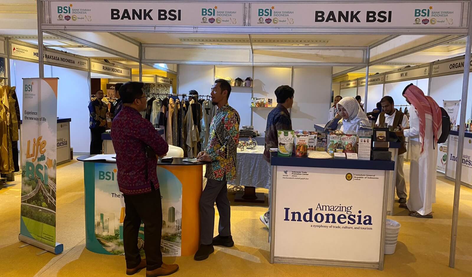 Dukung UMKM Go Global, BSI Berangkatkan 5 UMKM Binaan ke Arab Saudi