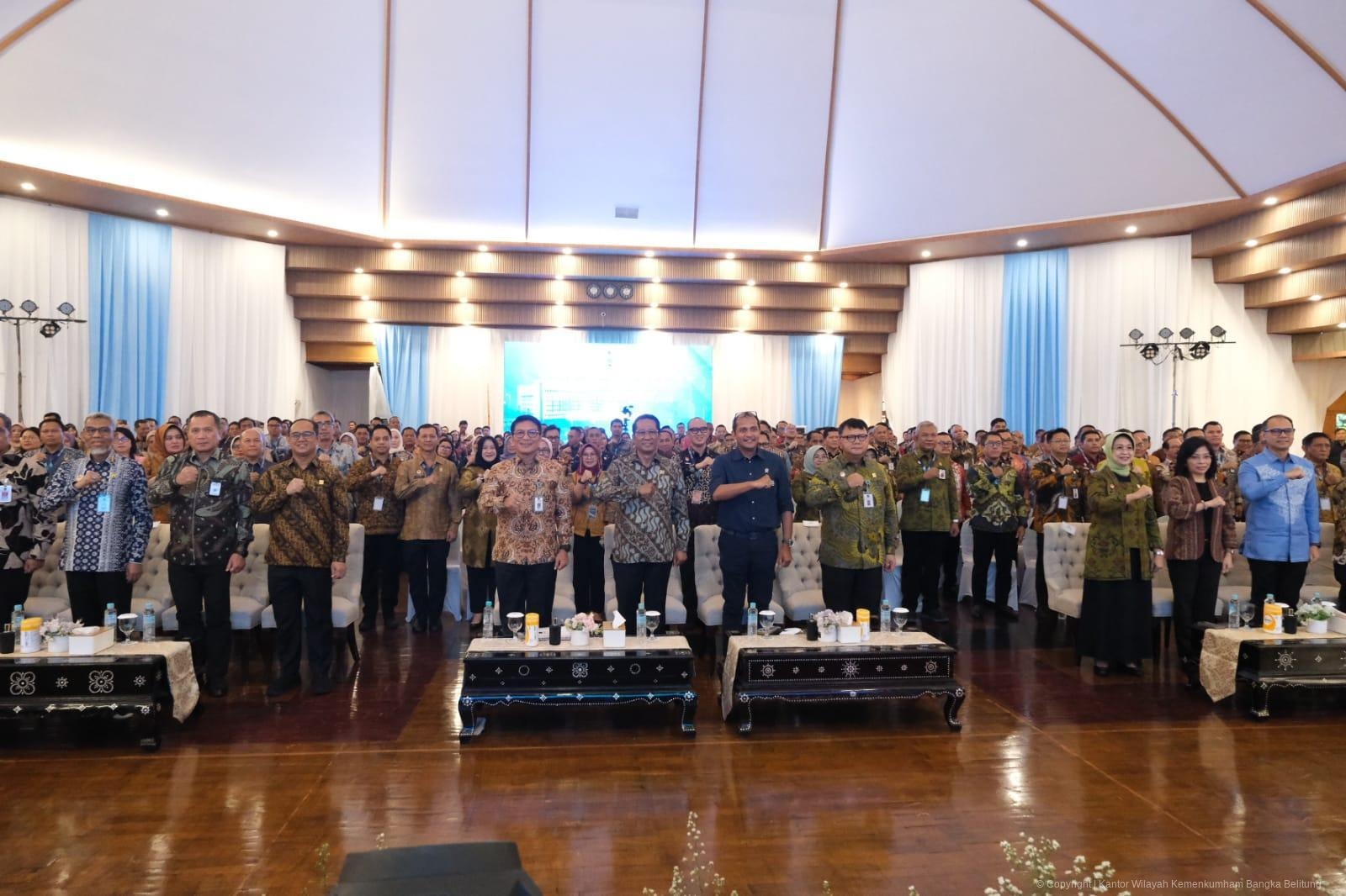 Kanwil Kemenkum Babel Ikuti Penutupan Rakor Pengendalian Kinerja Semester I Tahun 2025