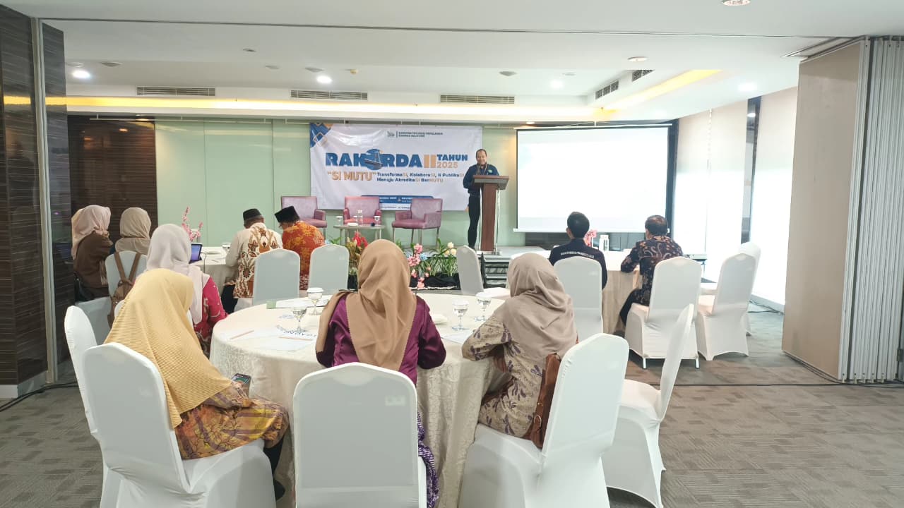 Pejabat Pendidikan se Babel Bertemu Bahas Masalah Akreditasi 