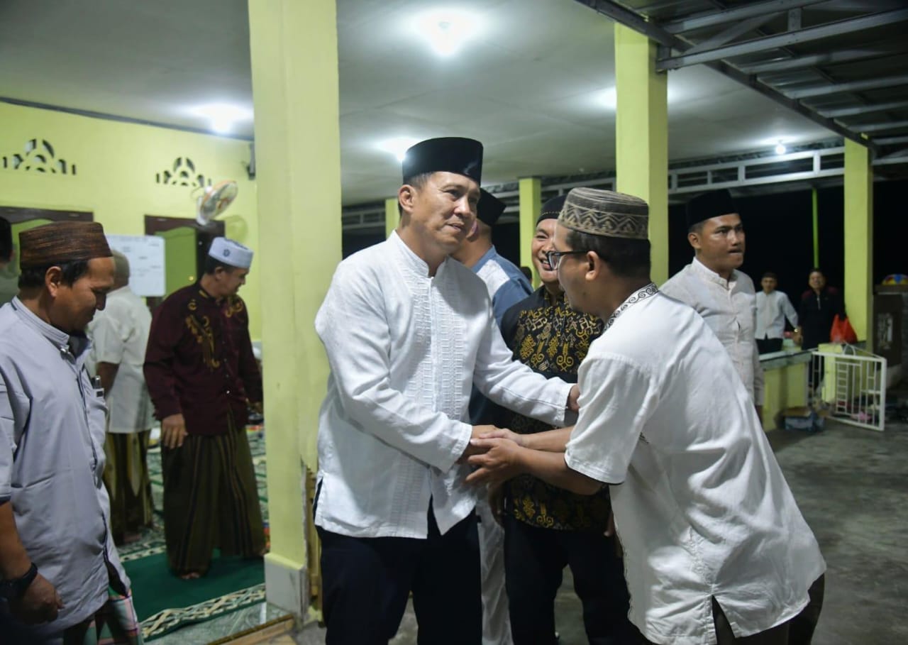 ​Bupati Fery Ajak Masyarakat Jadikan Isra Mi’raj Momentum Penguatan Iman