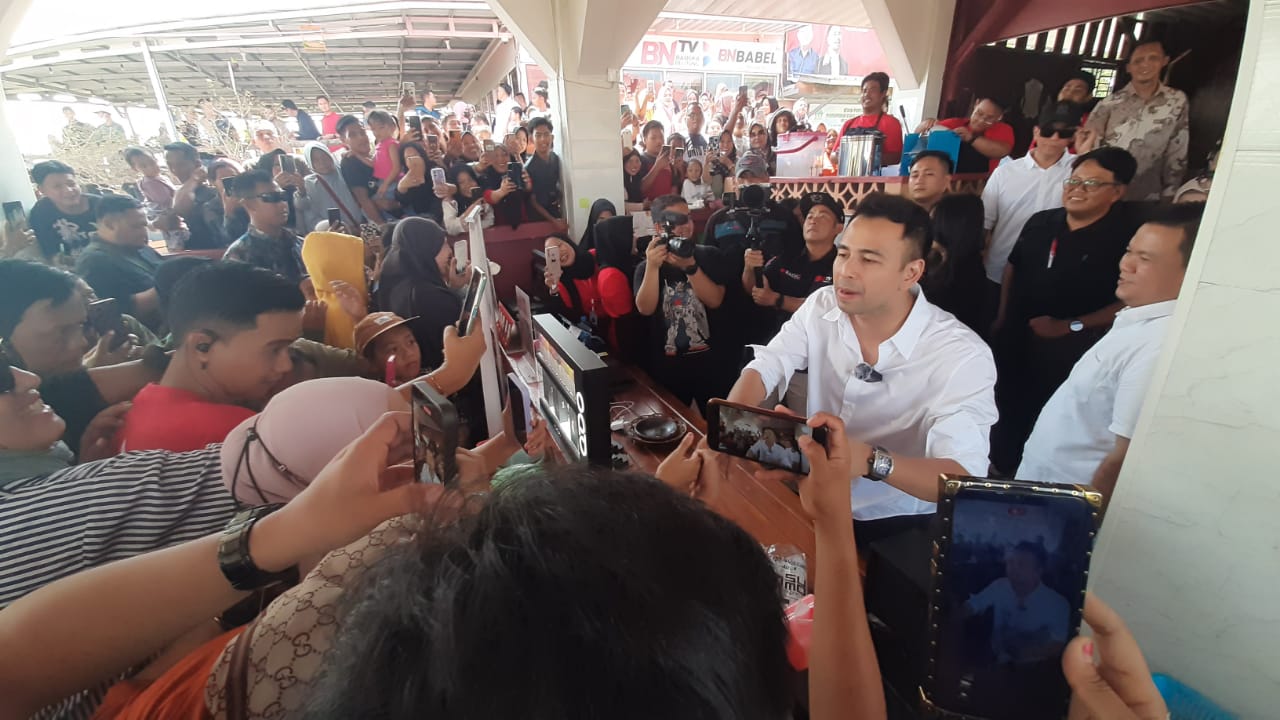 Raffi Ahmad Resmikan Rojo Sambel di Sungailiat, Desember Nongol Lagi